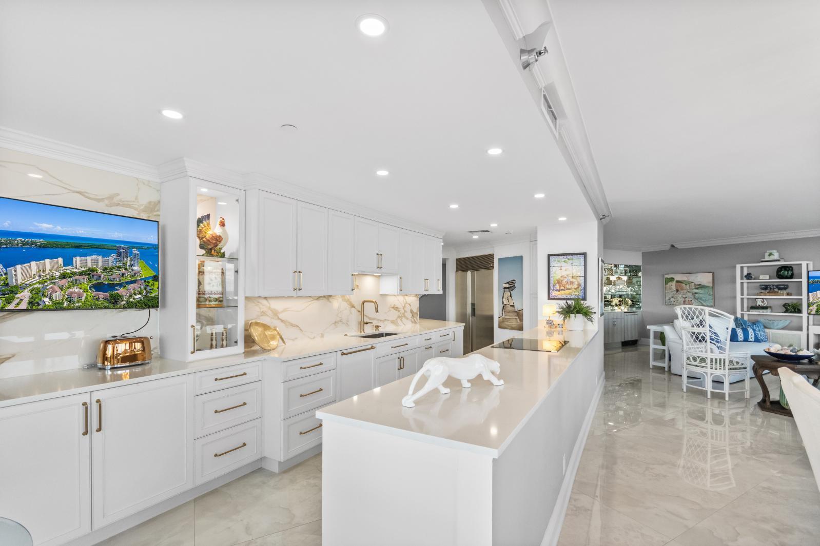 100 Lakeshore Dr #1453 North Palm Beach, FL 33408