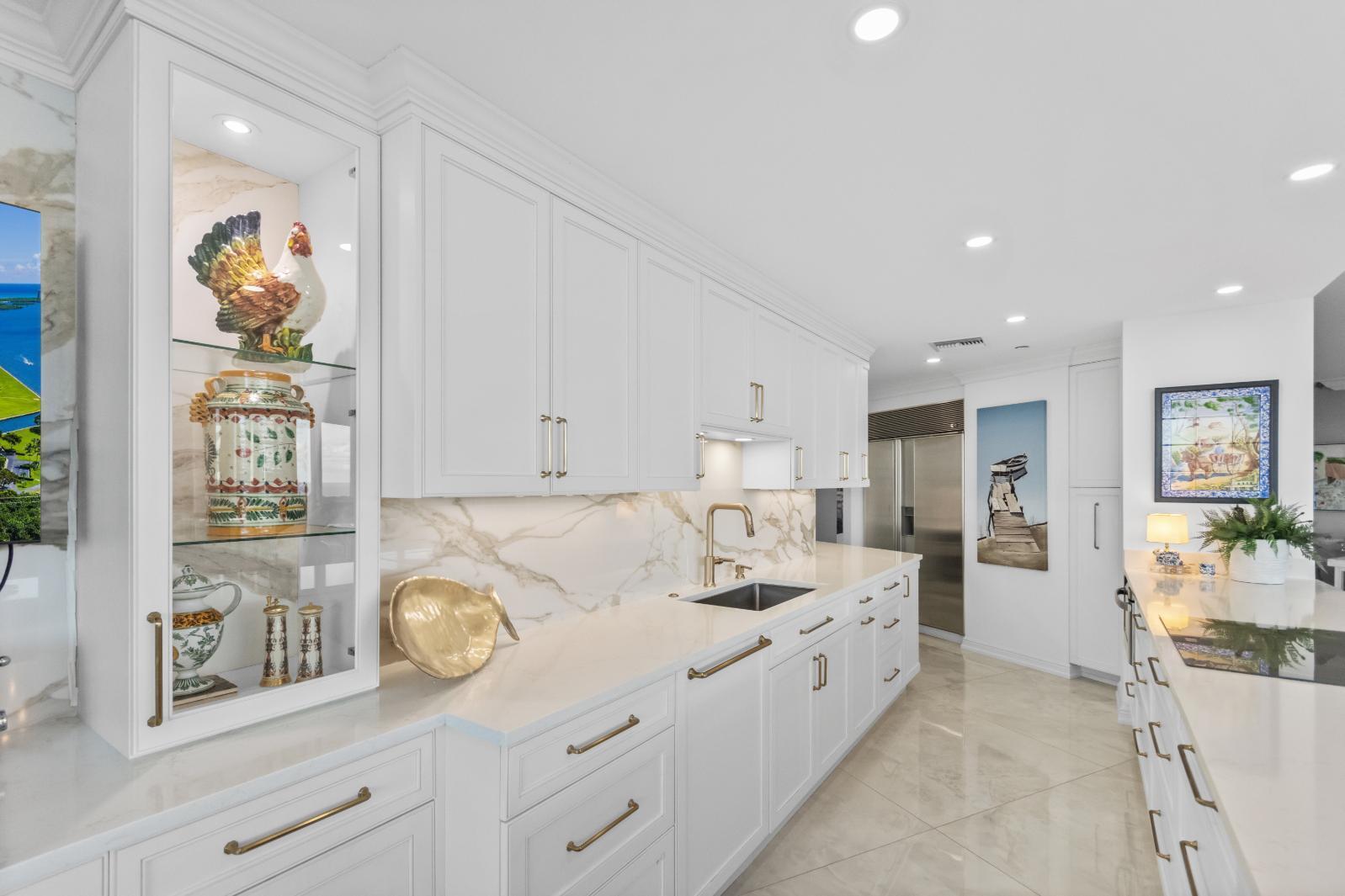 100 Lakeshore Dr #1453 North Palm Beach, FL 33408