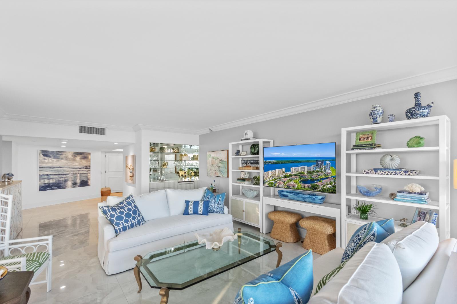 100 Lakeshore Dr #1453 North Palm Beach, FL 33408