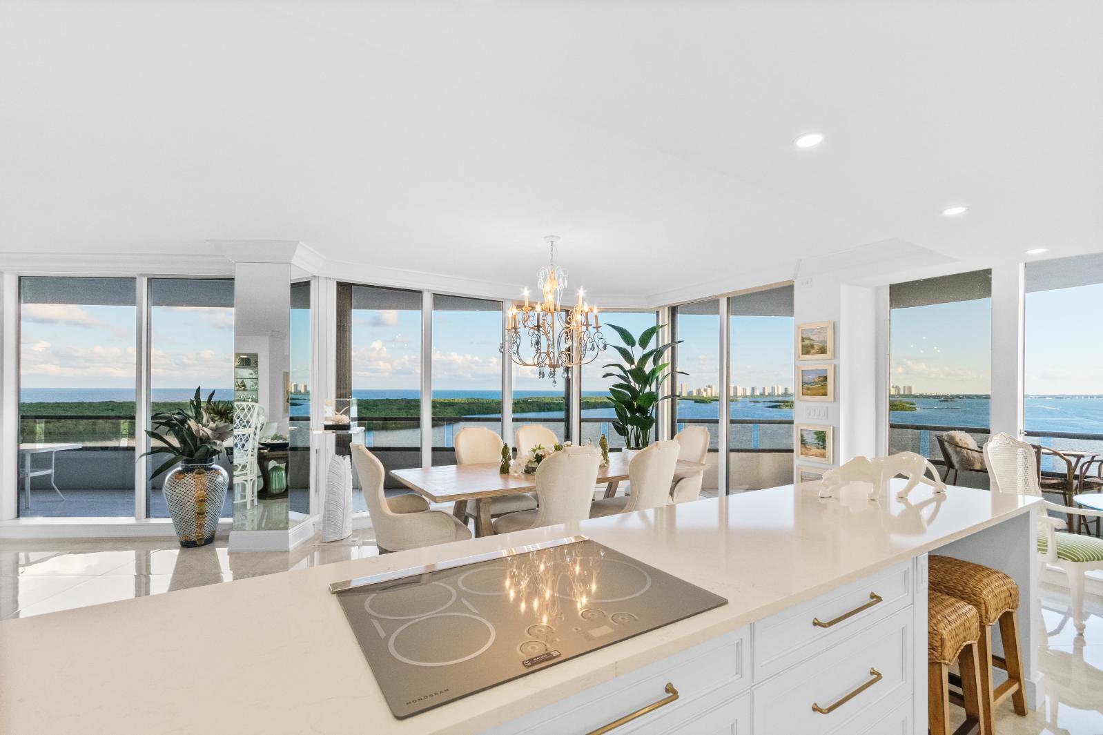 100 Lakeshore Dr #1453 North Palm Beach, FL 33408