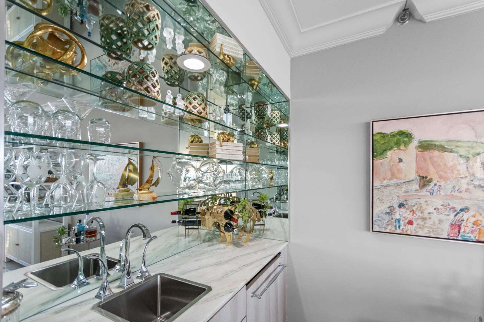 100 Lakeshore Dr #1453 North Palm Beach, FL 33408