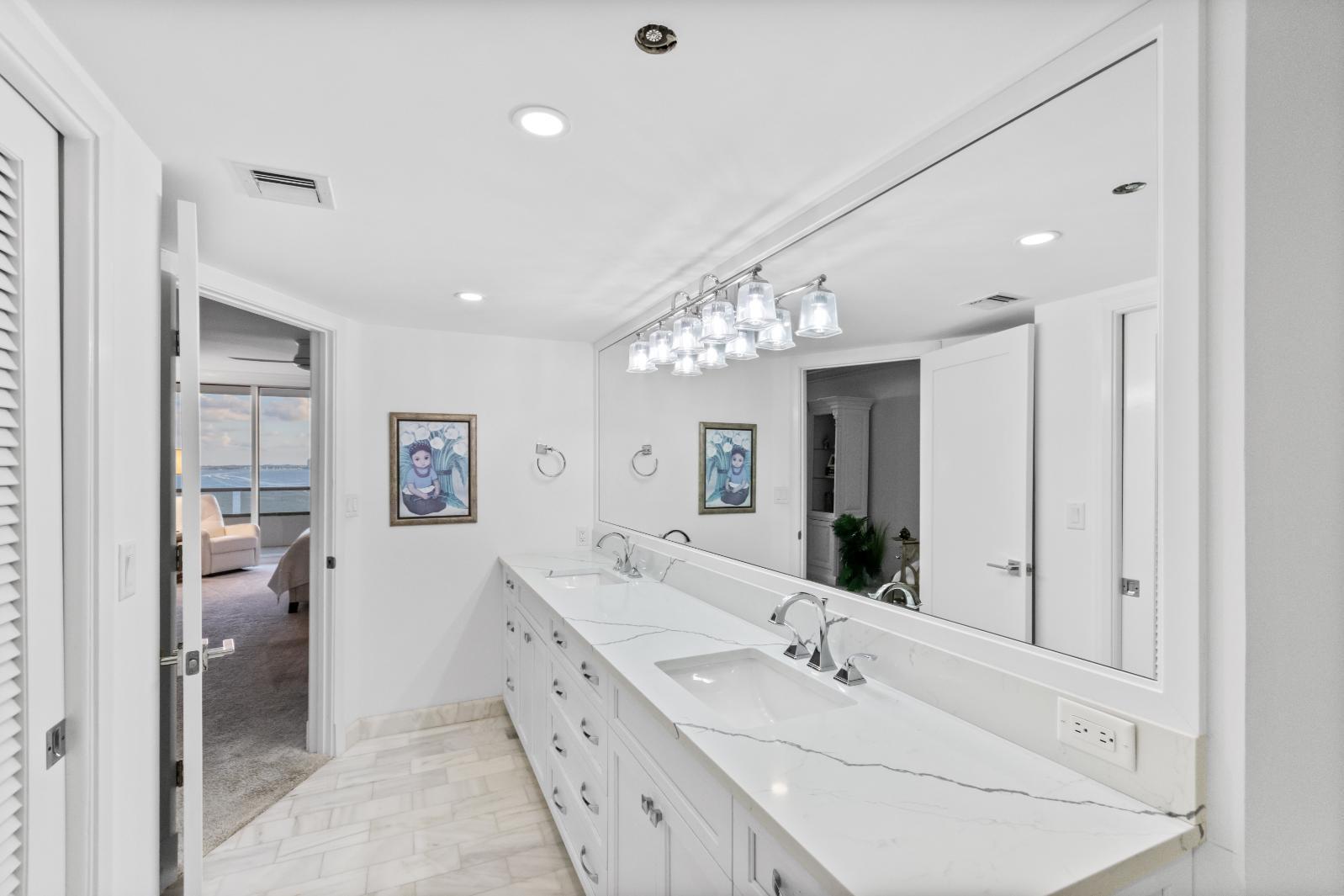 100 Lakeshore Dr #1453 North Palm Beach, FL 33408