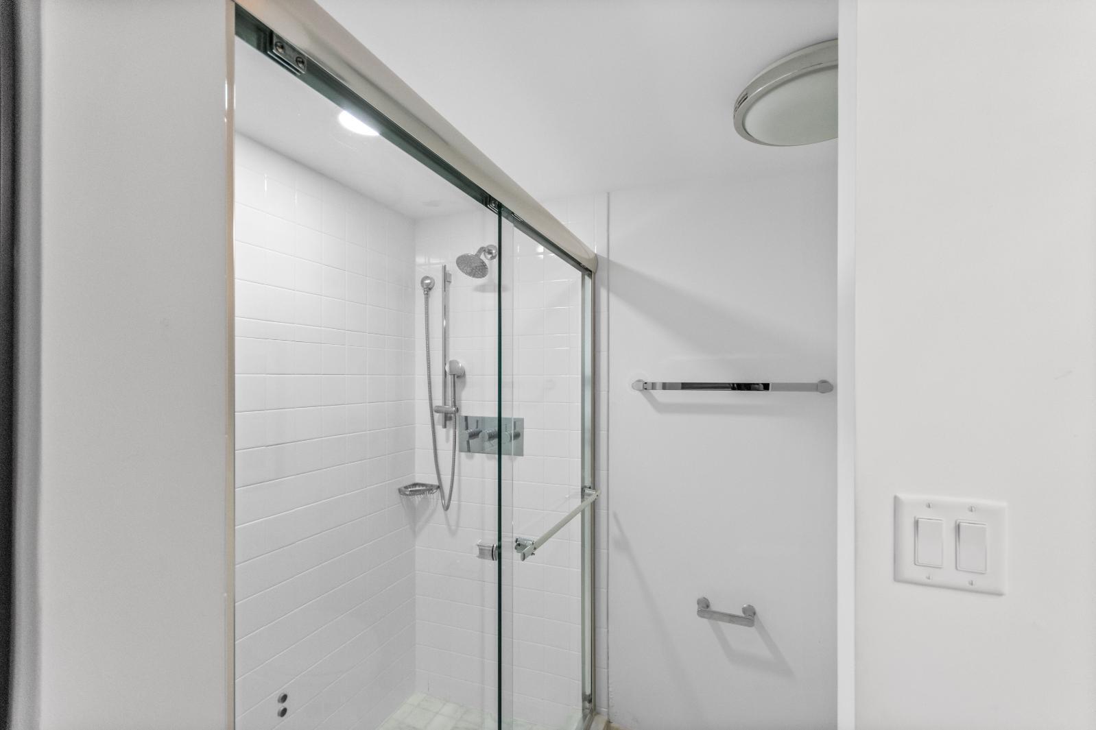 100 Lakeshore Dr #1453 North Palm Beach, FL 33408