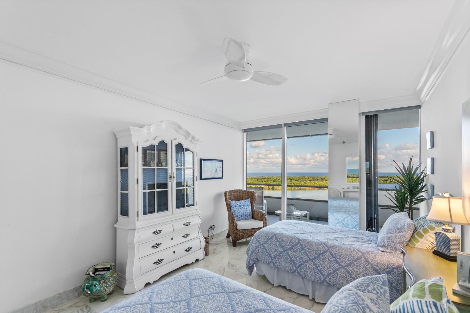 100 Lakeshore Dr #1453 North Palm Beach, FL 33408