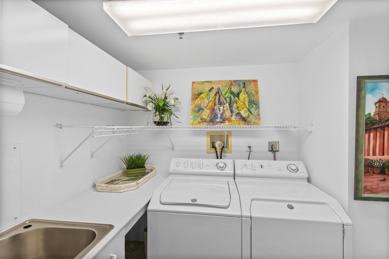 100 Lakeshore Dr #1453 North Palm Beach, FL 33408