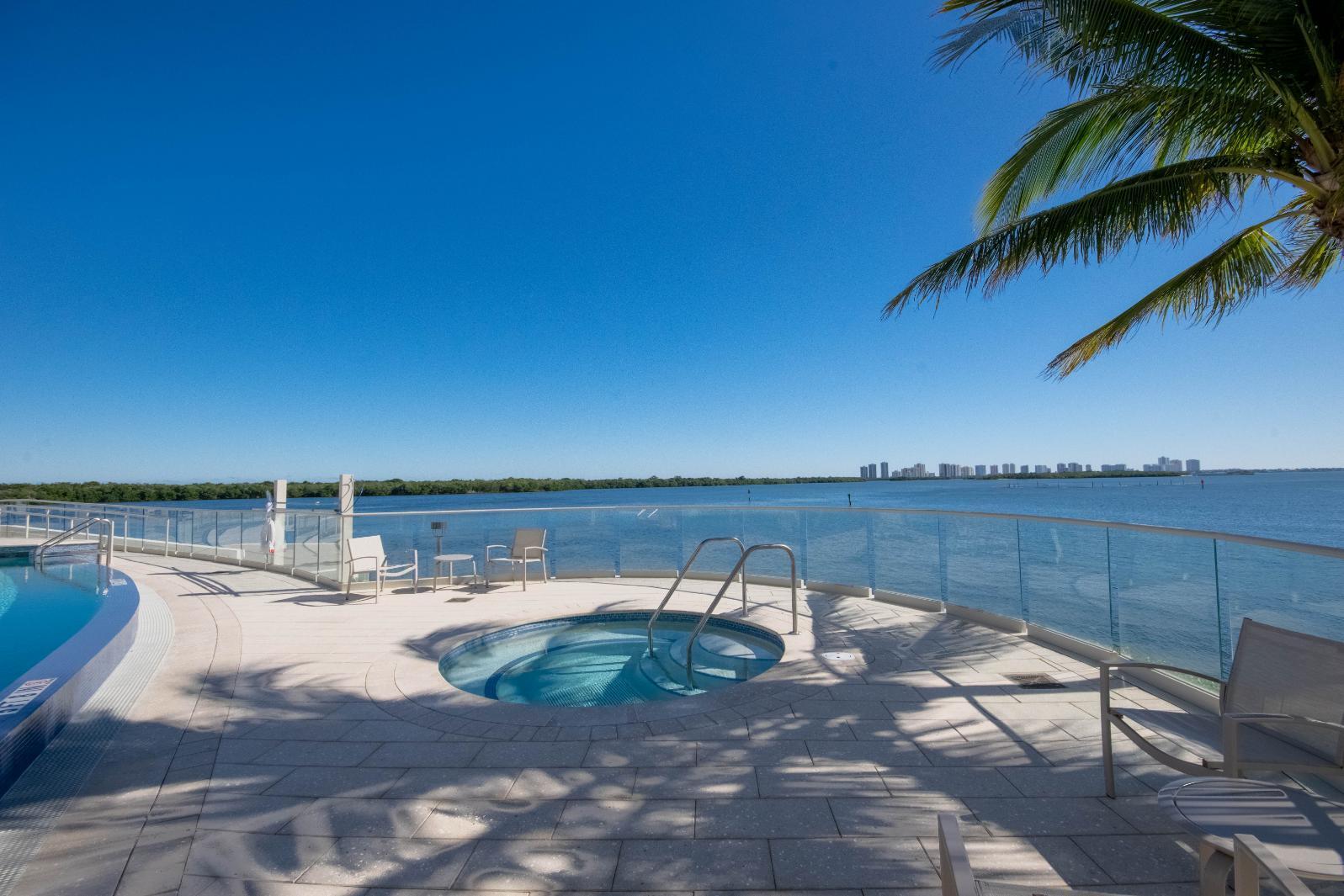 100 Lakeshore Dr #1453 North Palm Beach, FL 33408