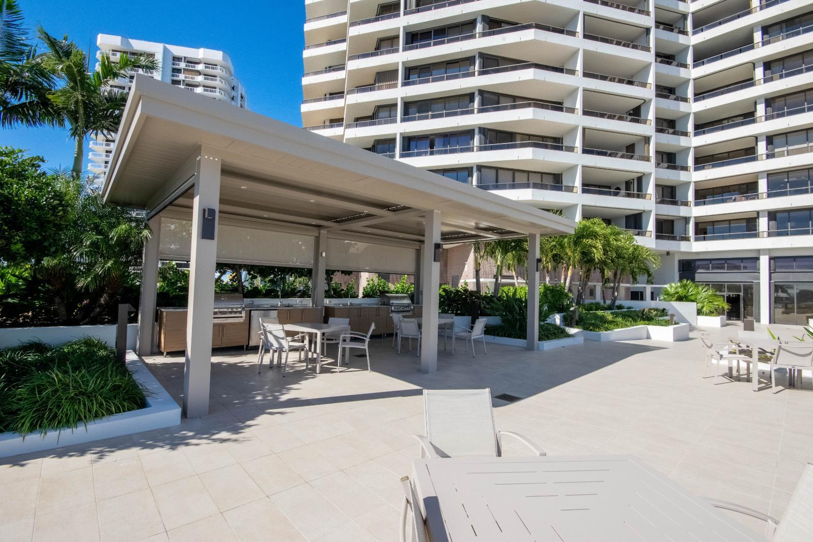 100 Lakeshore Dr #1453 North Palm Beach, FL 33408