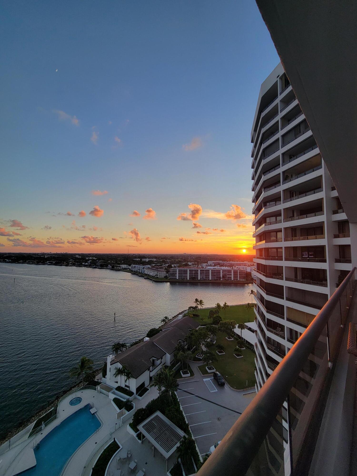 100 Lakeshore Dr #1453 North Palm Beach, FL 33408