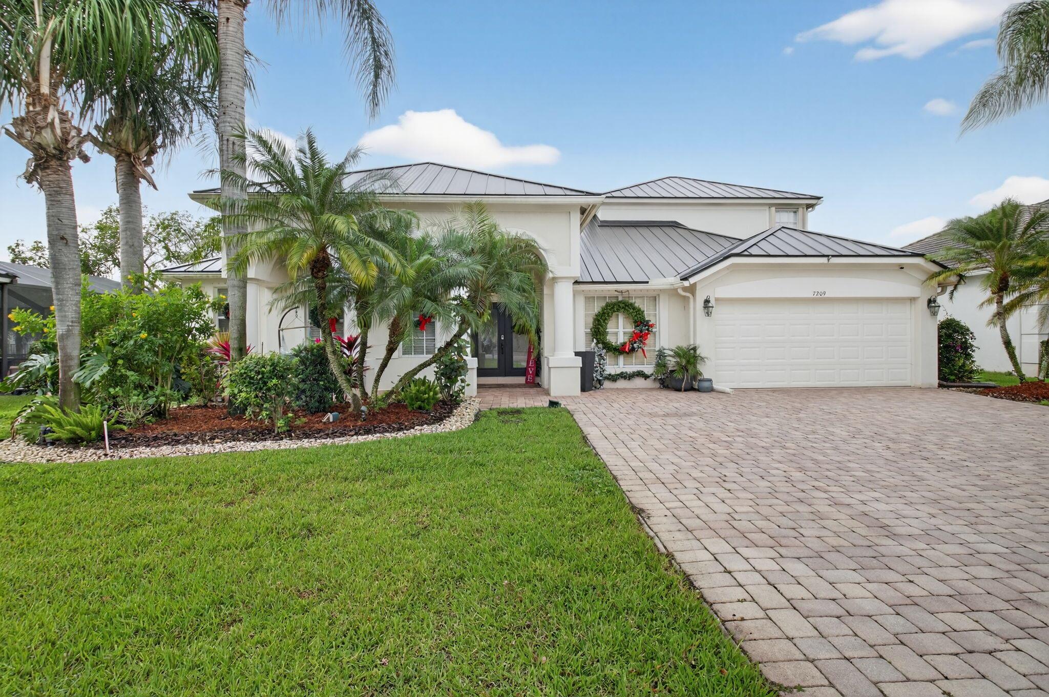 7209 Serrano Ter Delray Beach, FL 33446