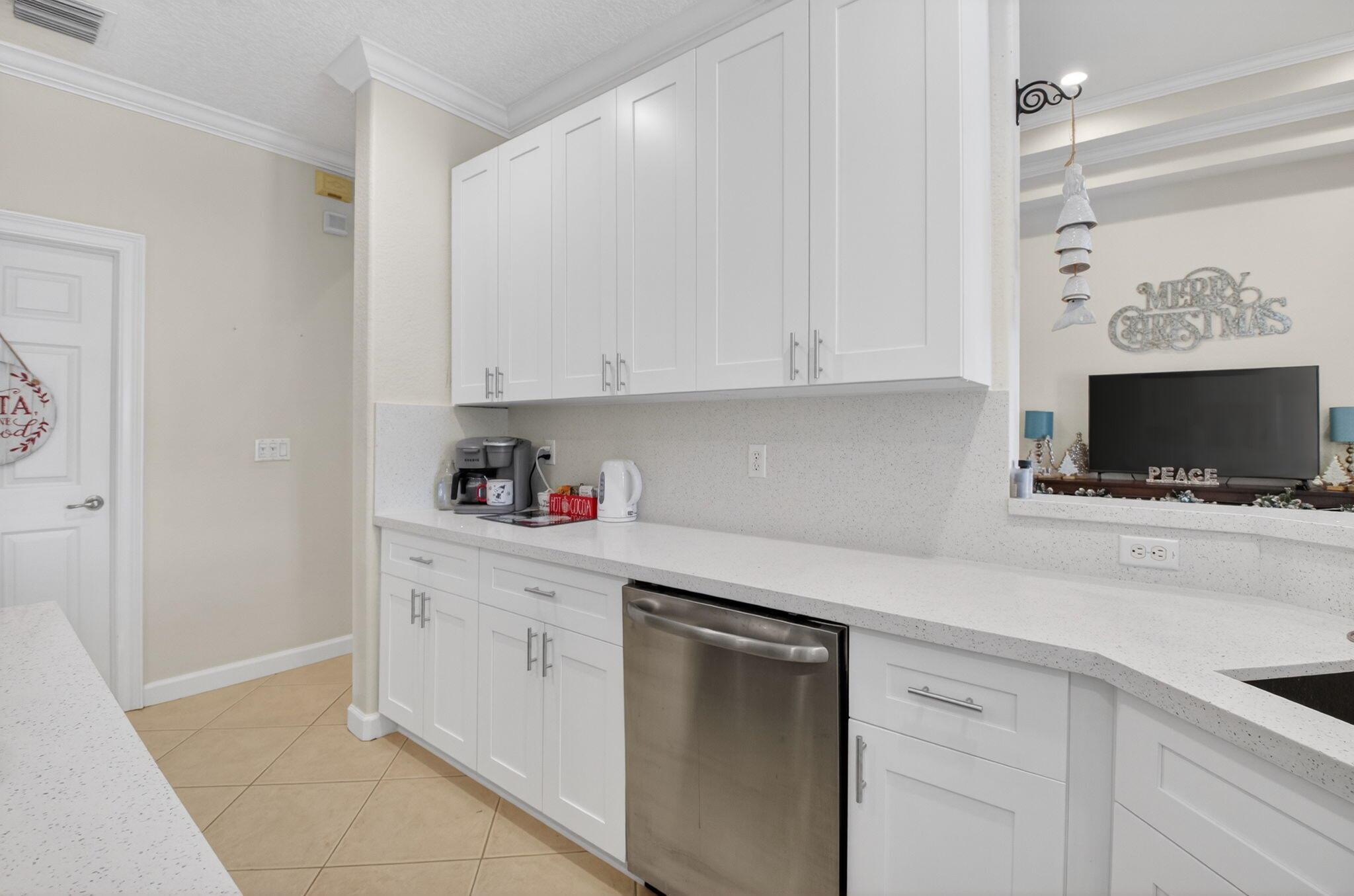 7209 Serrano Ter Delray Beach, FL 33446