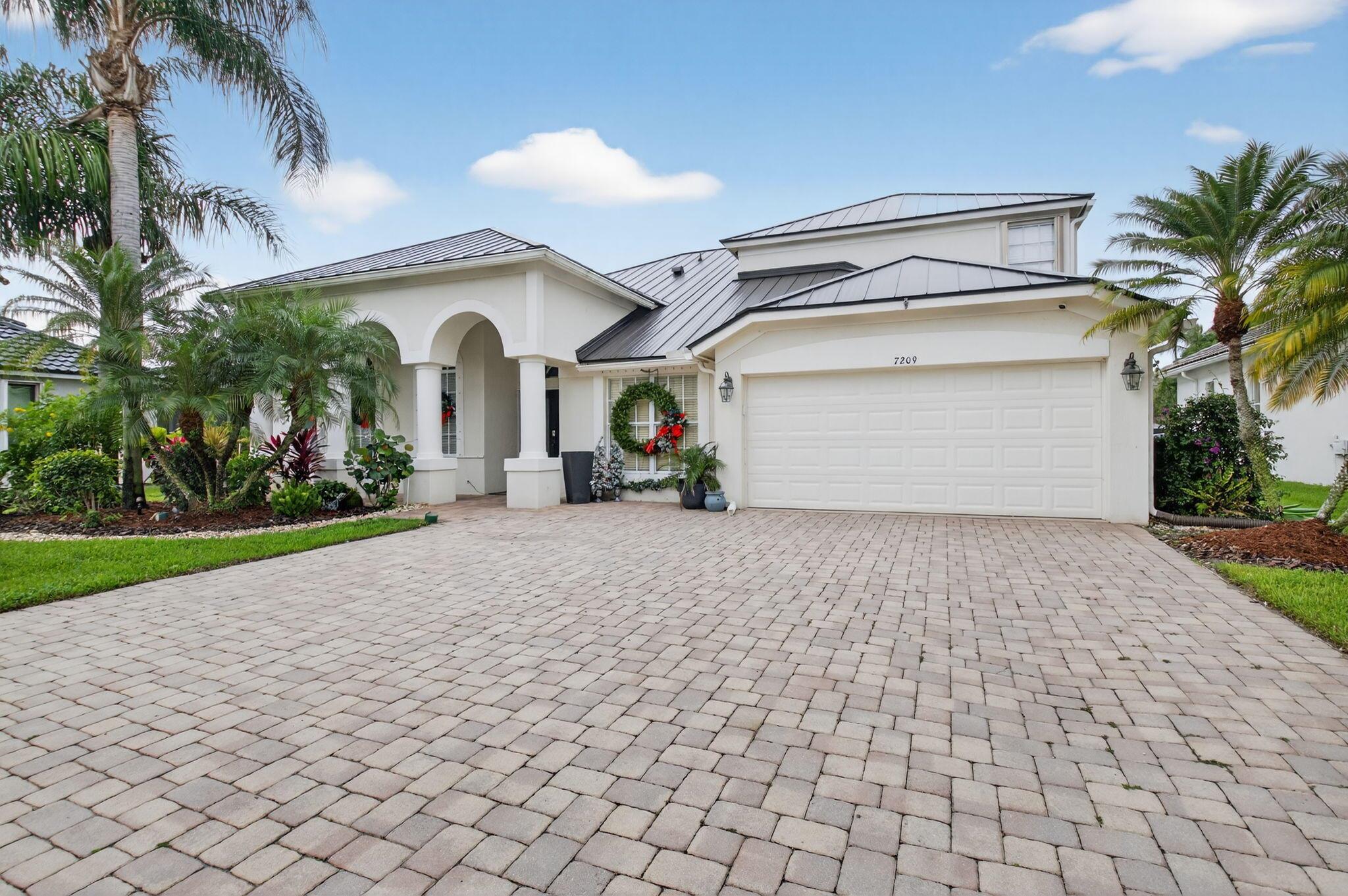7209 Serrano Ter Delray Beach, FL 33446