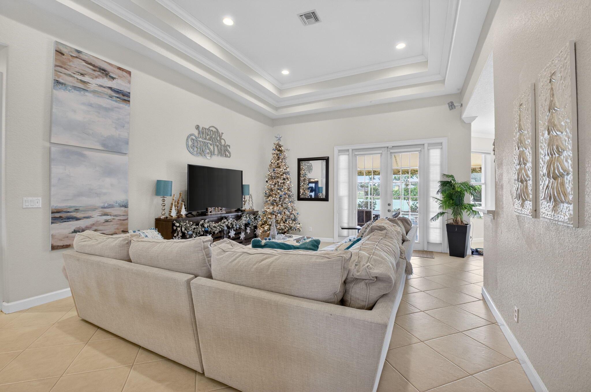 7209 Serrano Ter Delray Beach, FL 33446