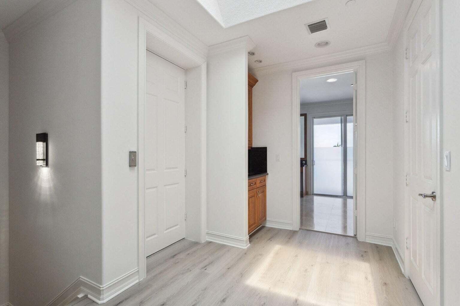 3873 NE 22nd Lighthouse Point, FL 33064