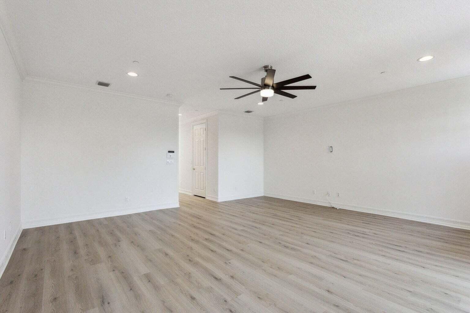 3873 NE 22nd Lighthouse Point, FL 33064