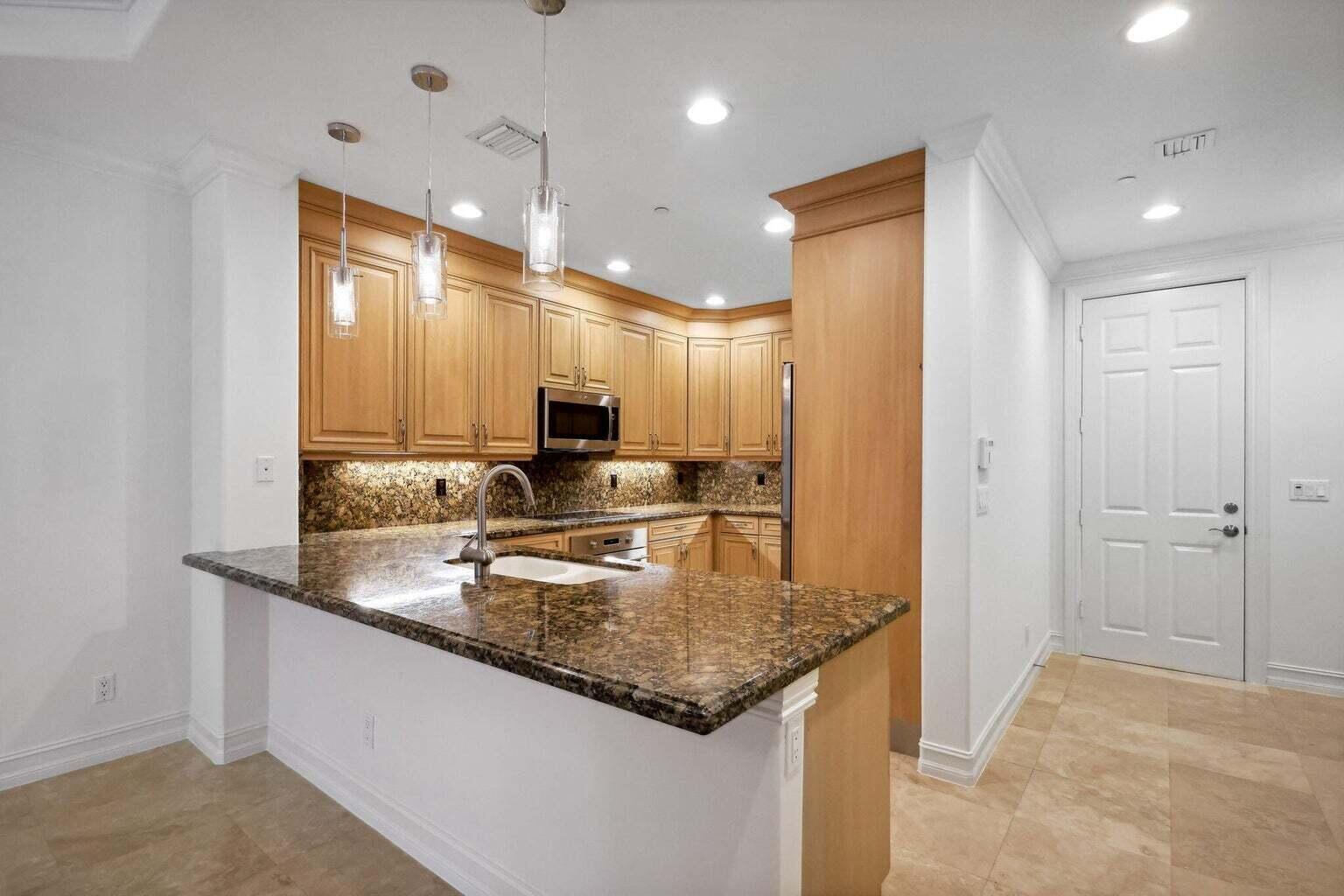 3873 NE 22nd Lighthouse Point, FL 33064