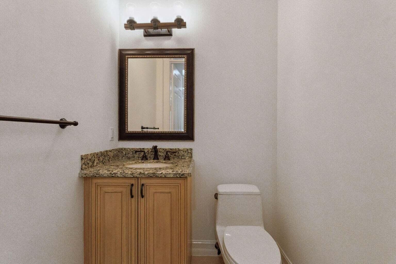 3873 NE 22nd Lighthouse Point, FL 33064