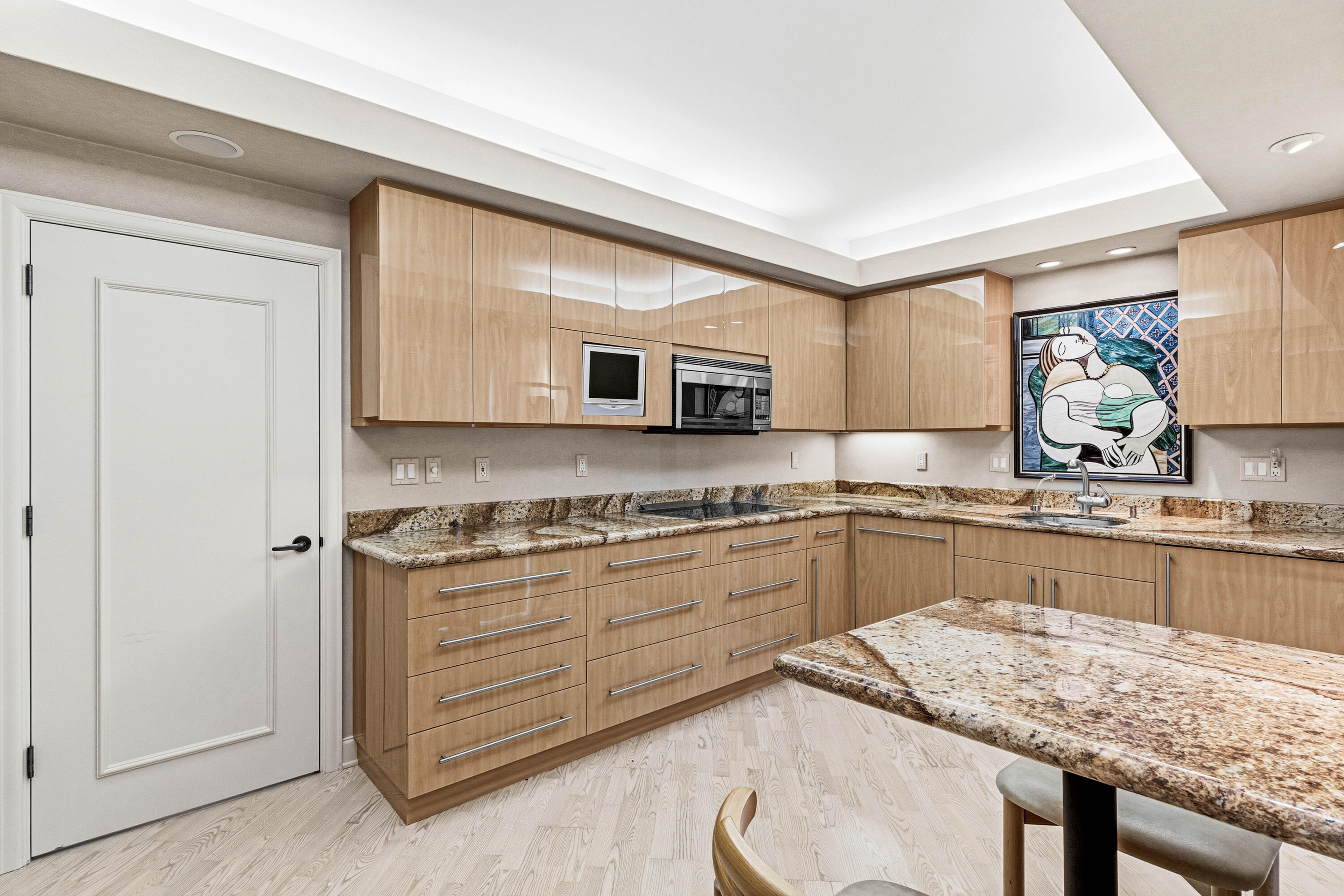 2150 Ibis Isle #15 Palm Beach, FL 33480