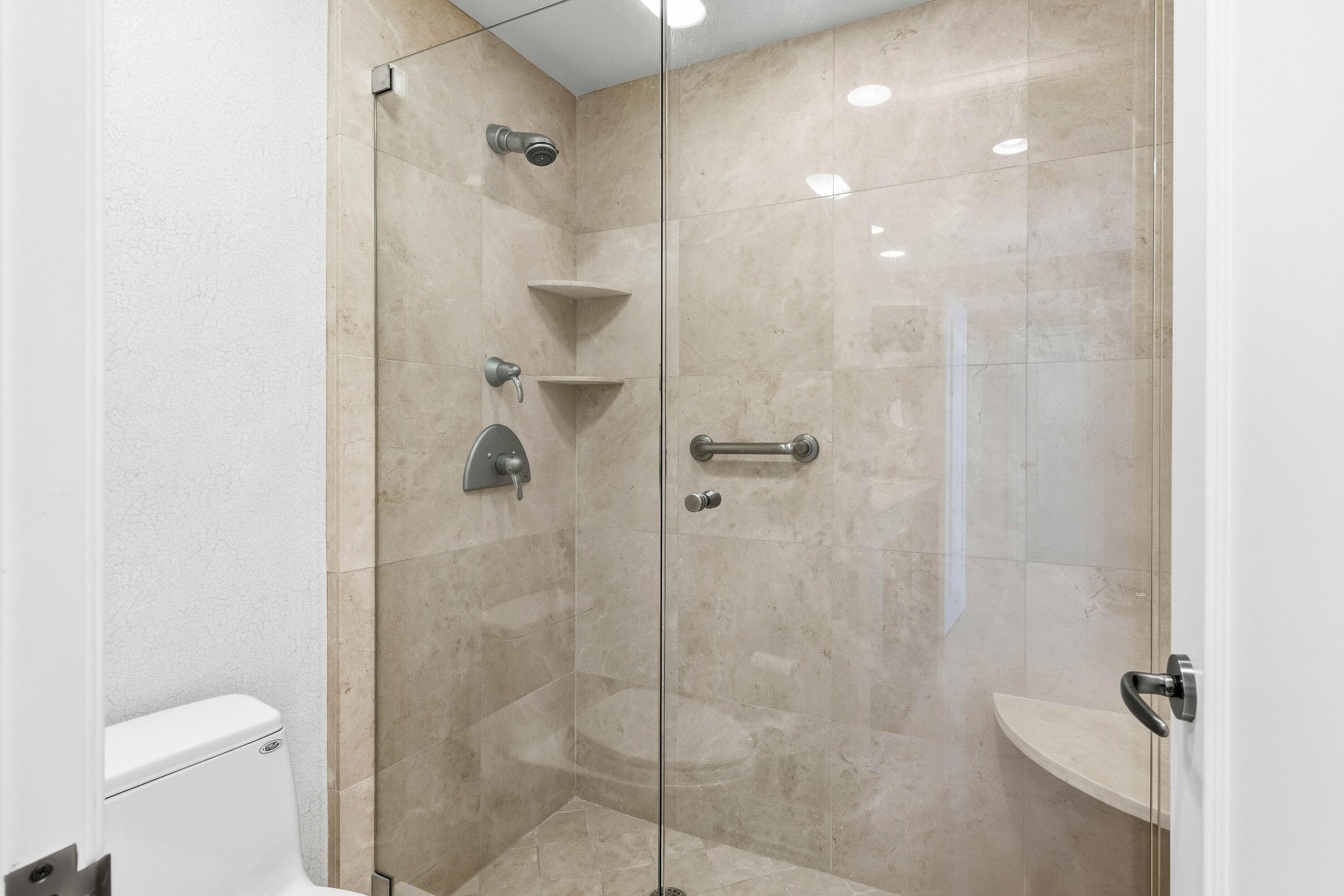 2150 Ibis Isle #15 Palm Beach, FL 33480