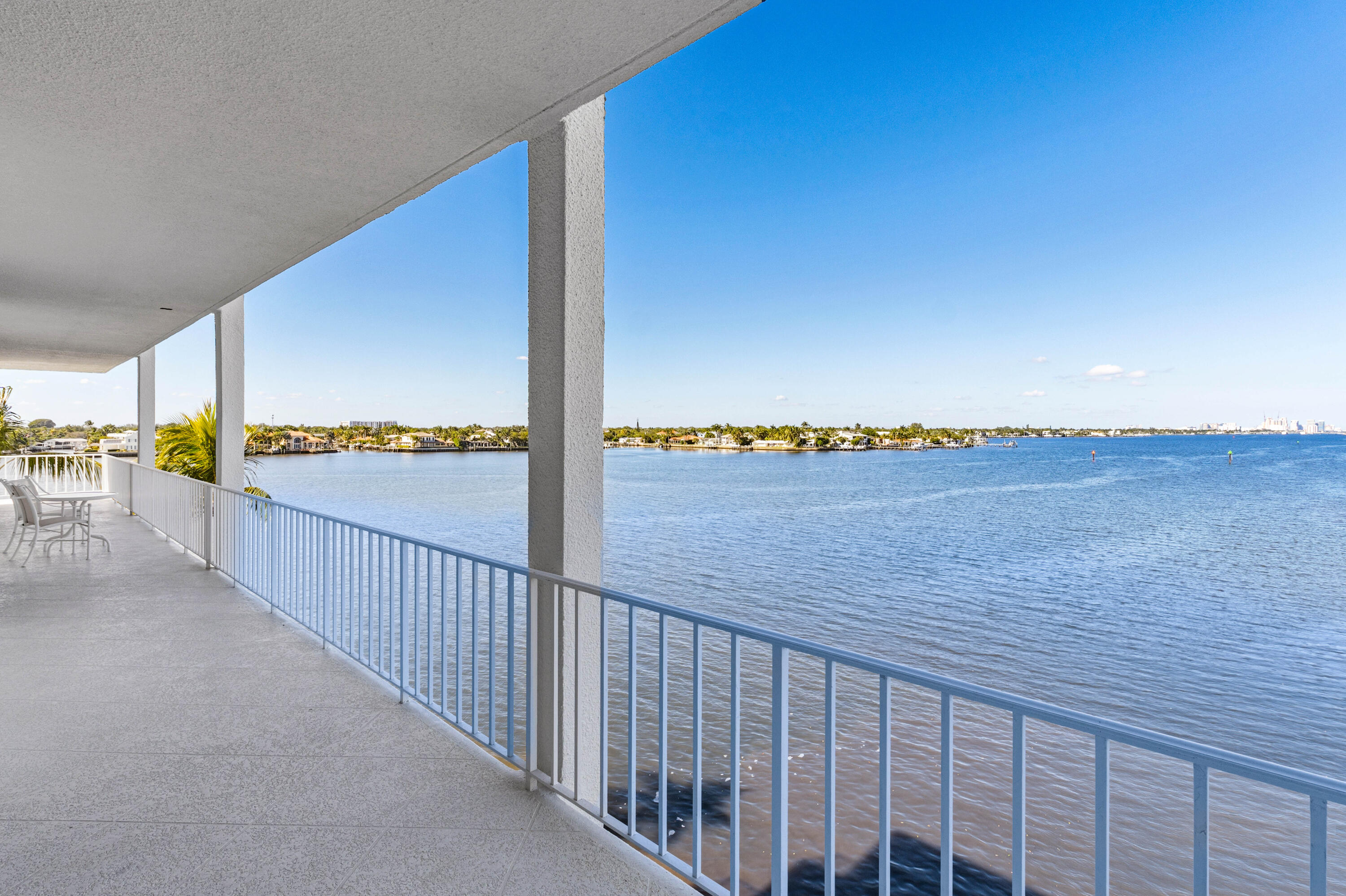 2150 Ibis Isle #15 Palm Beach, FL 33480