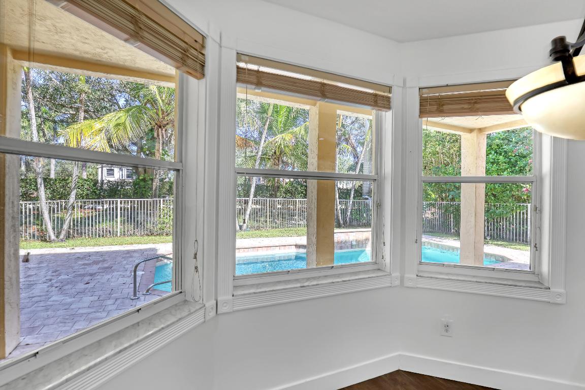 7391 Water Dance Lake Worth, FL 33467