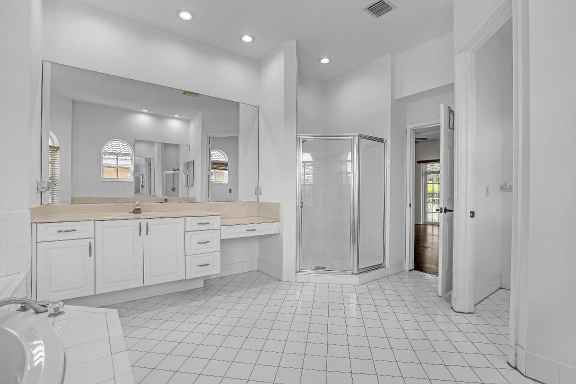 7391 Water Dance Lake Worth, FL 33467