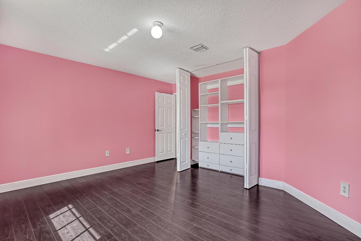 7391 Water Dance Lake Worth, FL 33467