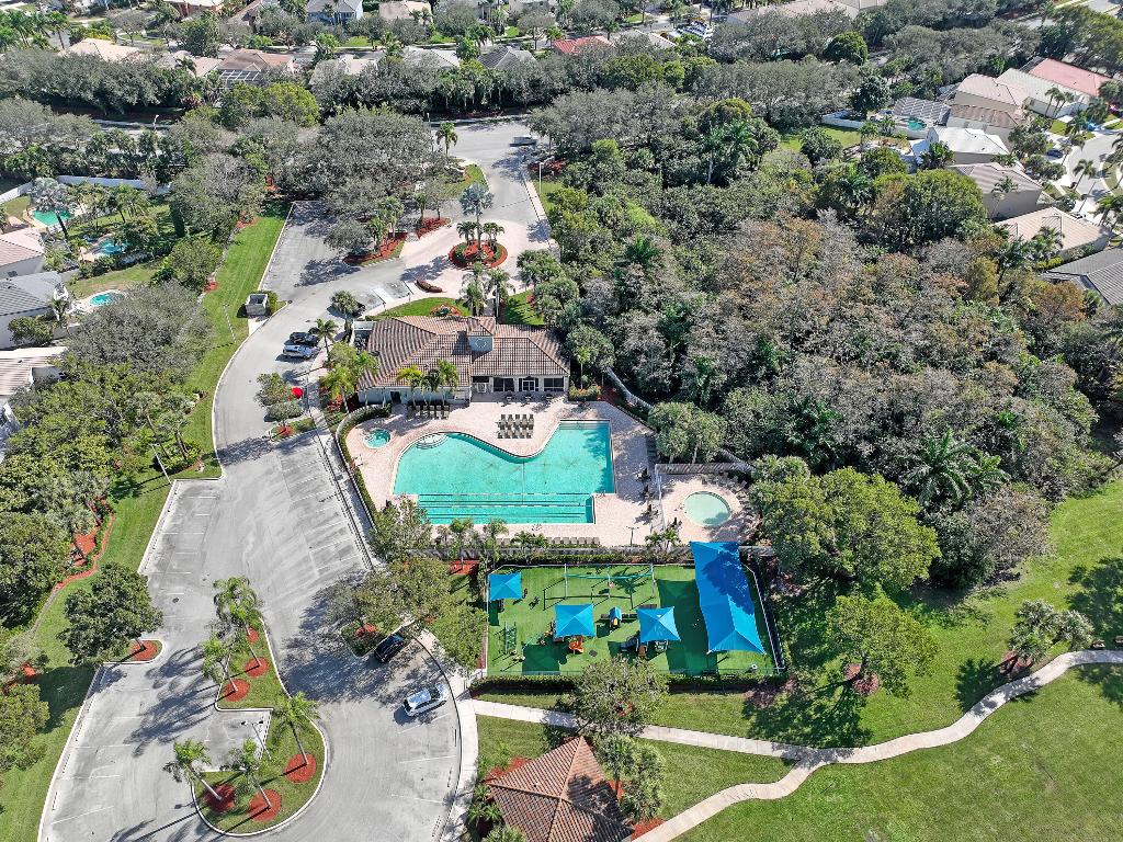 7391 Water Dance Lake Worth, FL 33467