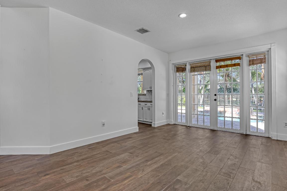 7391 Water Dance Lake Worth, FL 33467