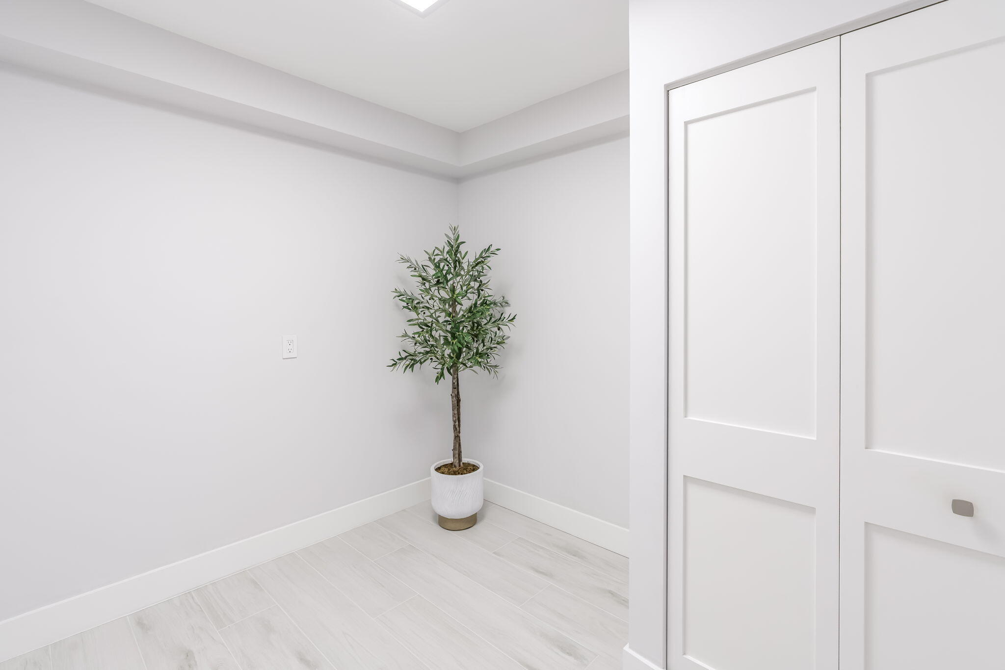 201 S Seas #503 Jupiter, FL 33477