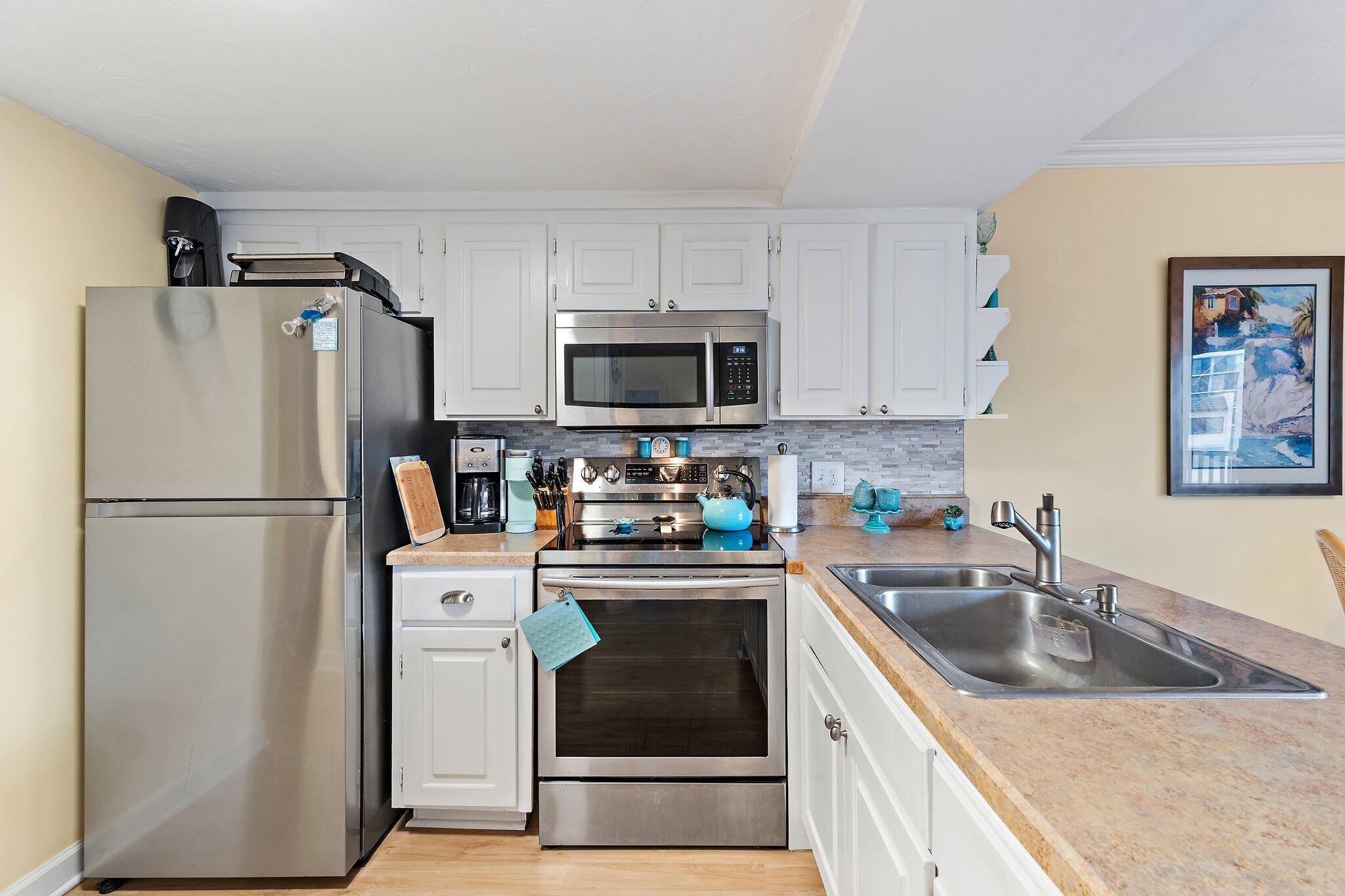 1605 S Us Hwy 1 #D403 Jupiter, FL 33477