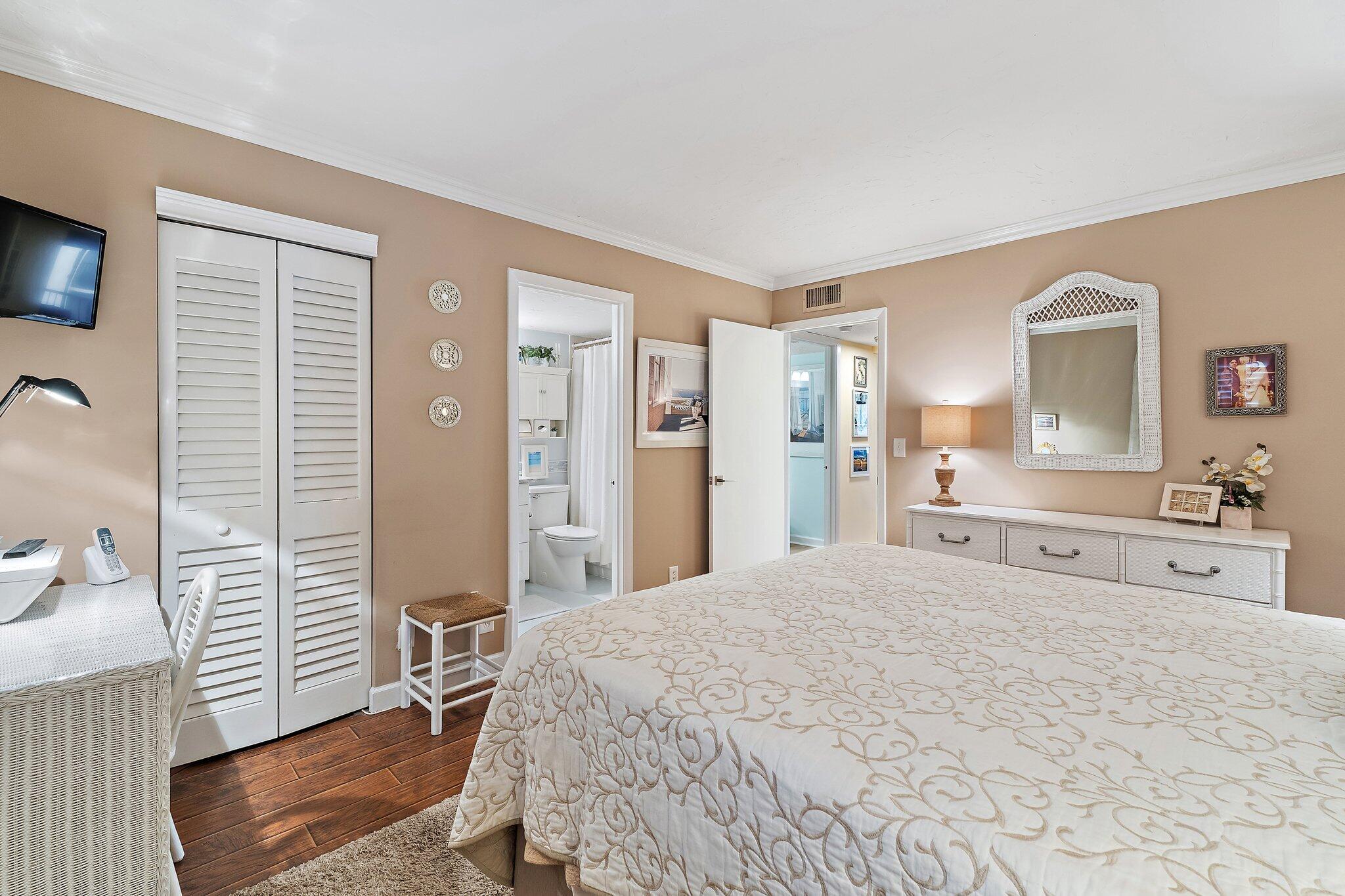 1605 S Us Hwy 1 #D403 Jupiter, FL 33477