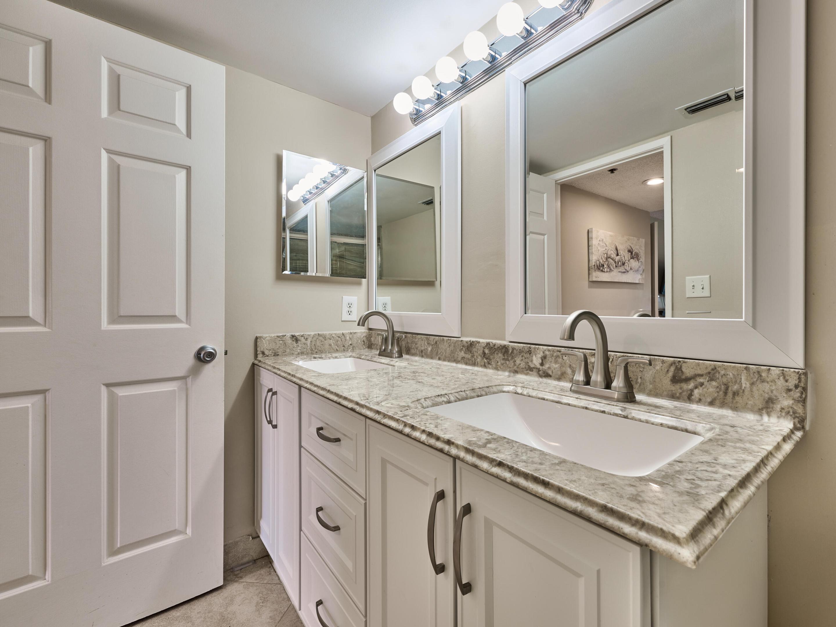 275 Palm #C305 Jupiter, FL 33477