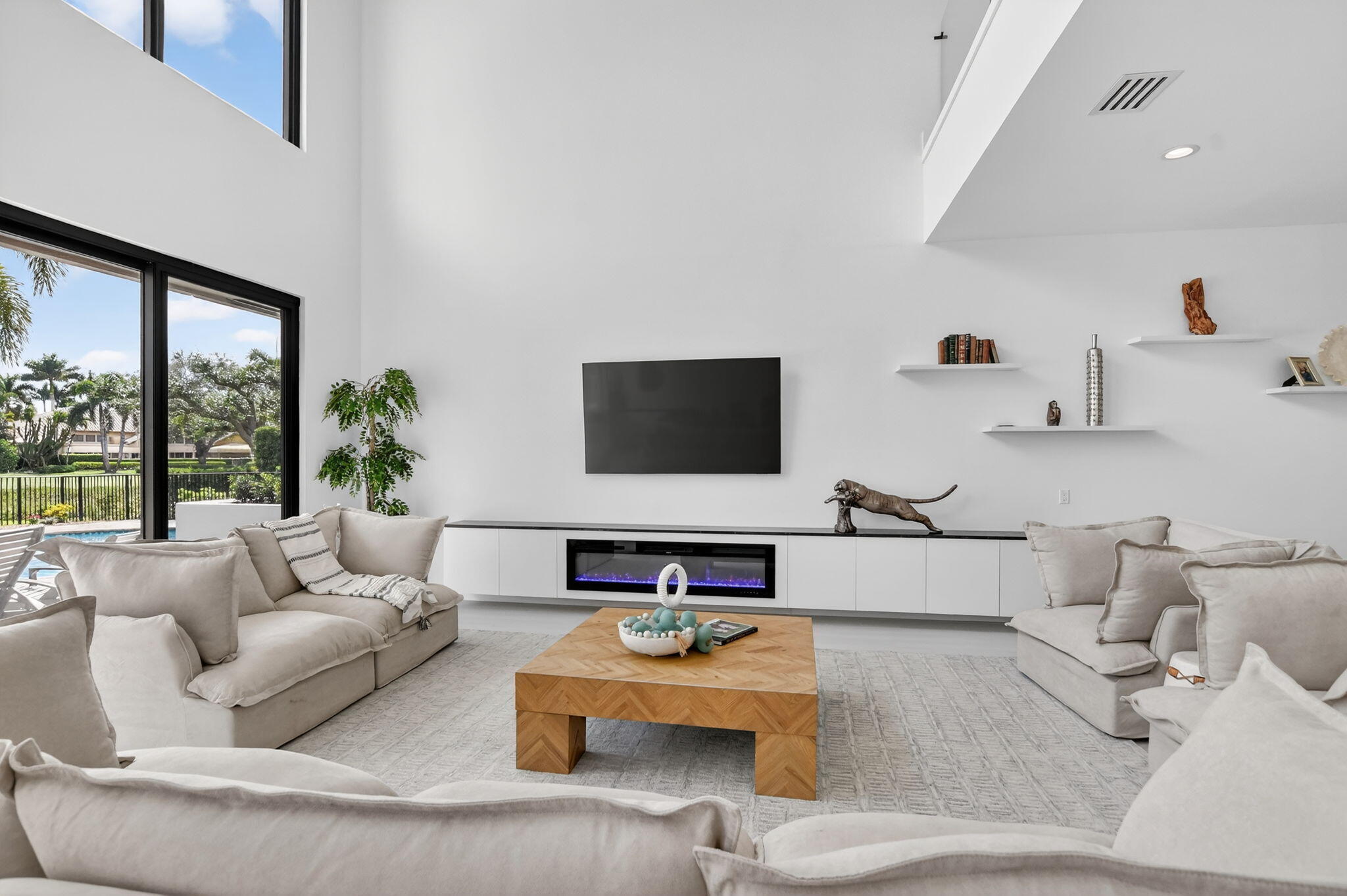 21312 Greenwood Boca Raton, FL 33433