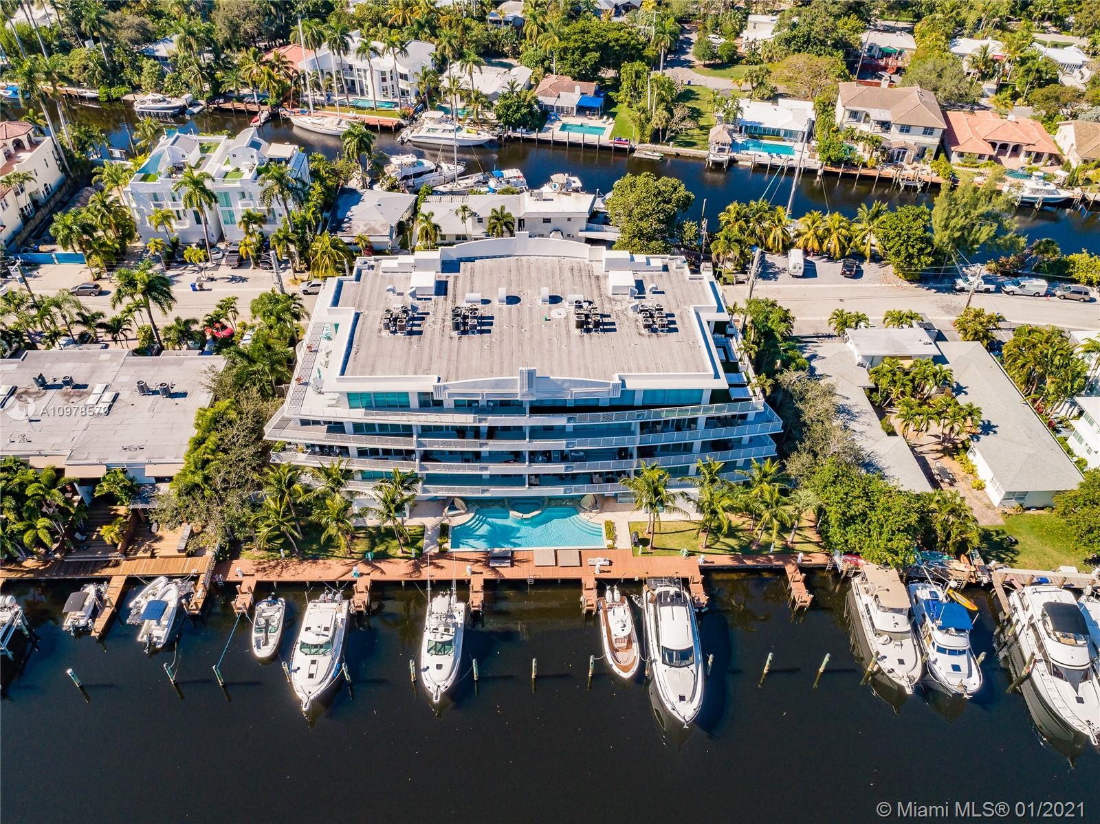 444 Hendricks Isle #404