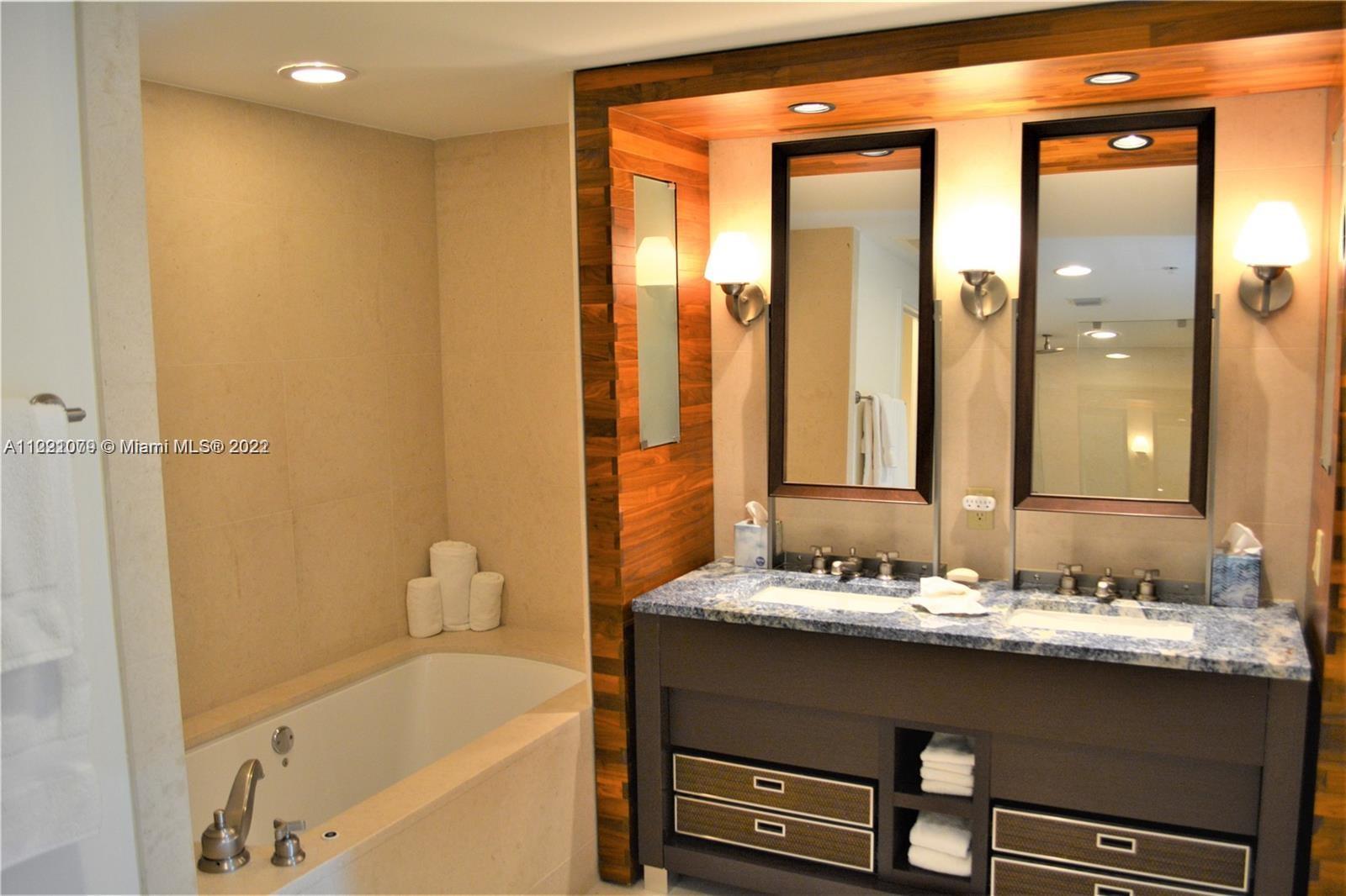 6899 Collins Ave #701,Miami Beach, FL 33141