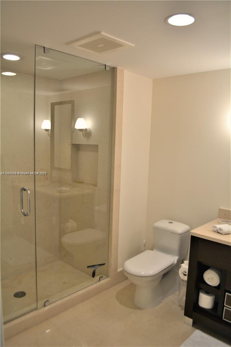 6899 Collins Ave #701,Miami Beach, FL 33141