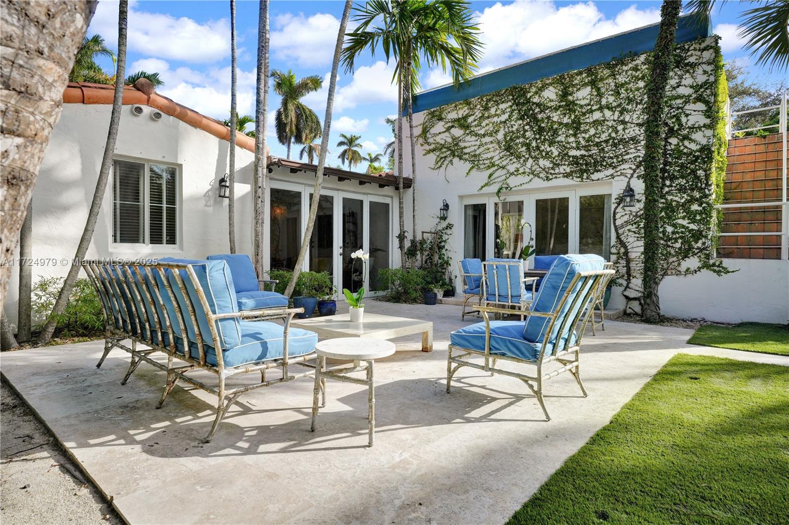 4484 Royal Palm Ave,Miami Beach, FL 33140