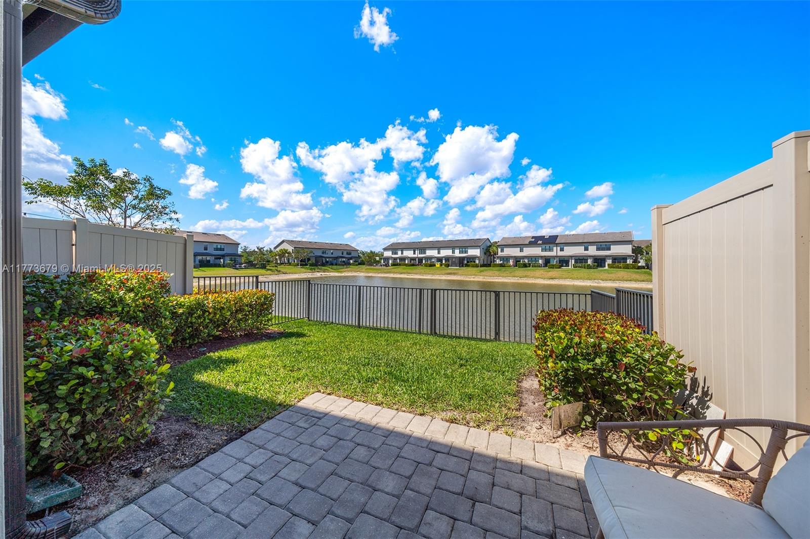 2193 Appleton Cir,Oakland Park, FL 33309