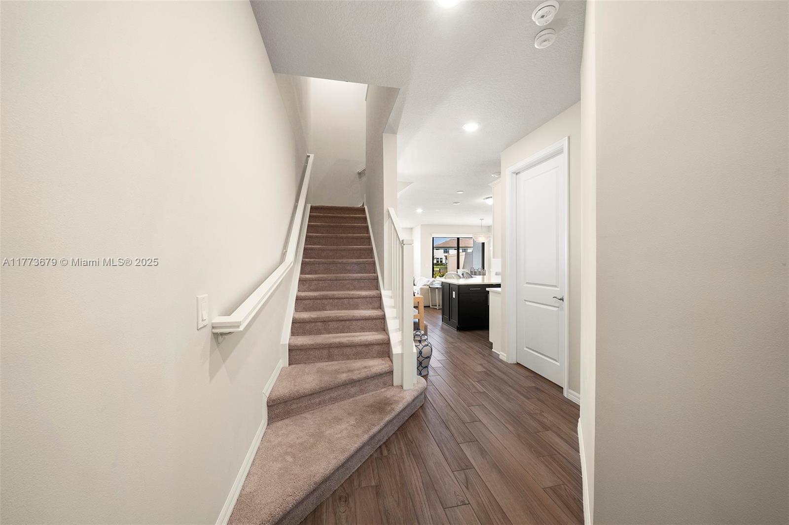 2193 Appleton Cir,Oakland Park, FL 33309