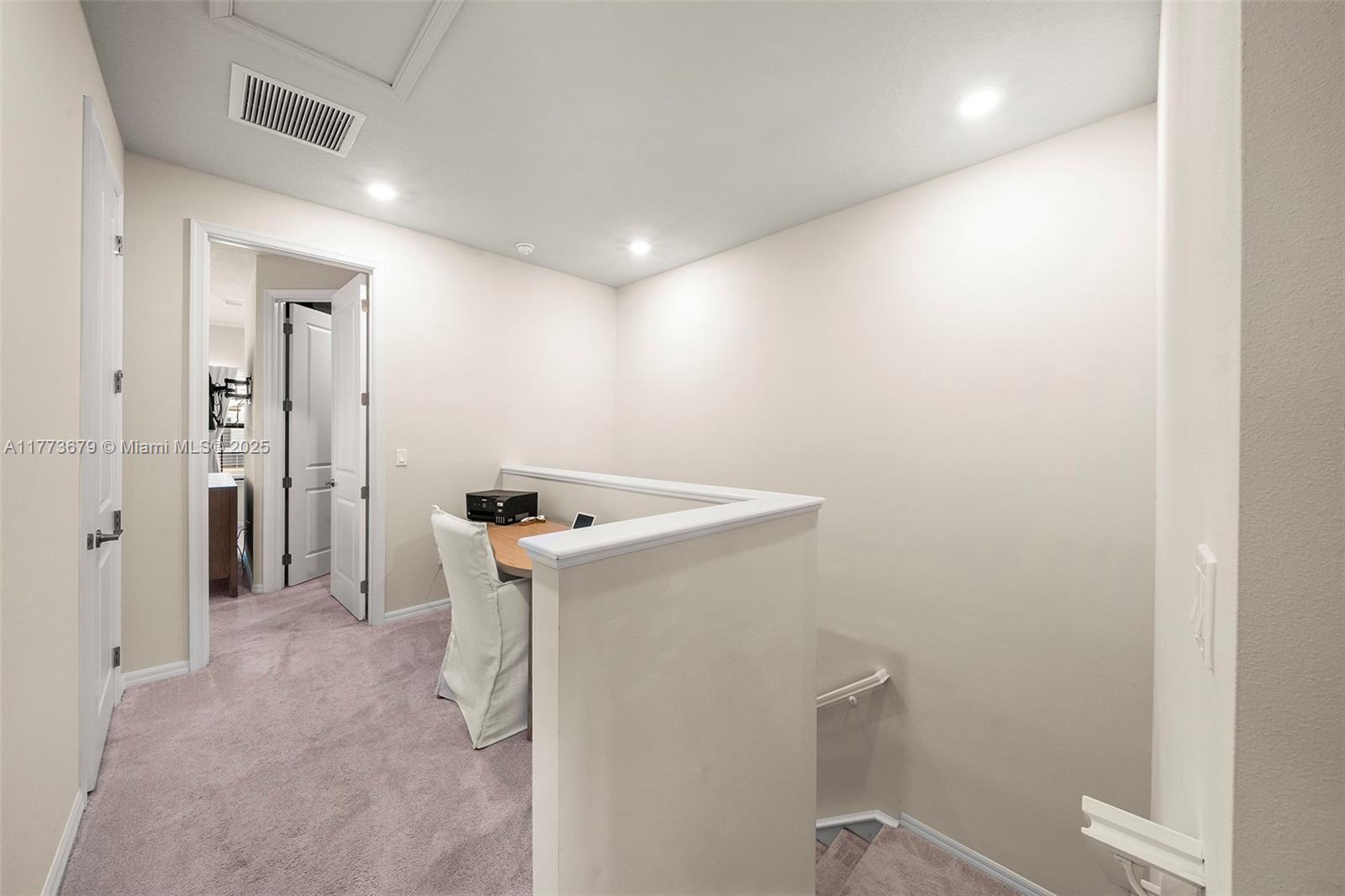 2193 Appleton Cir,Oakland Park, FL 33309