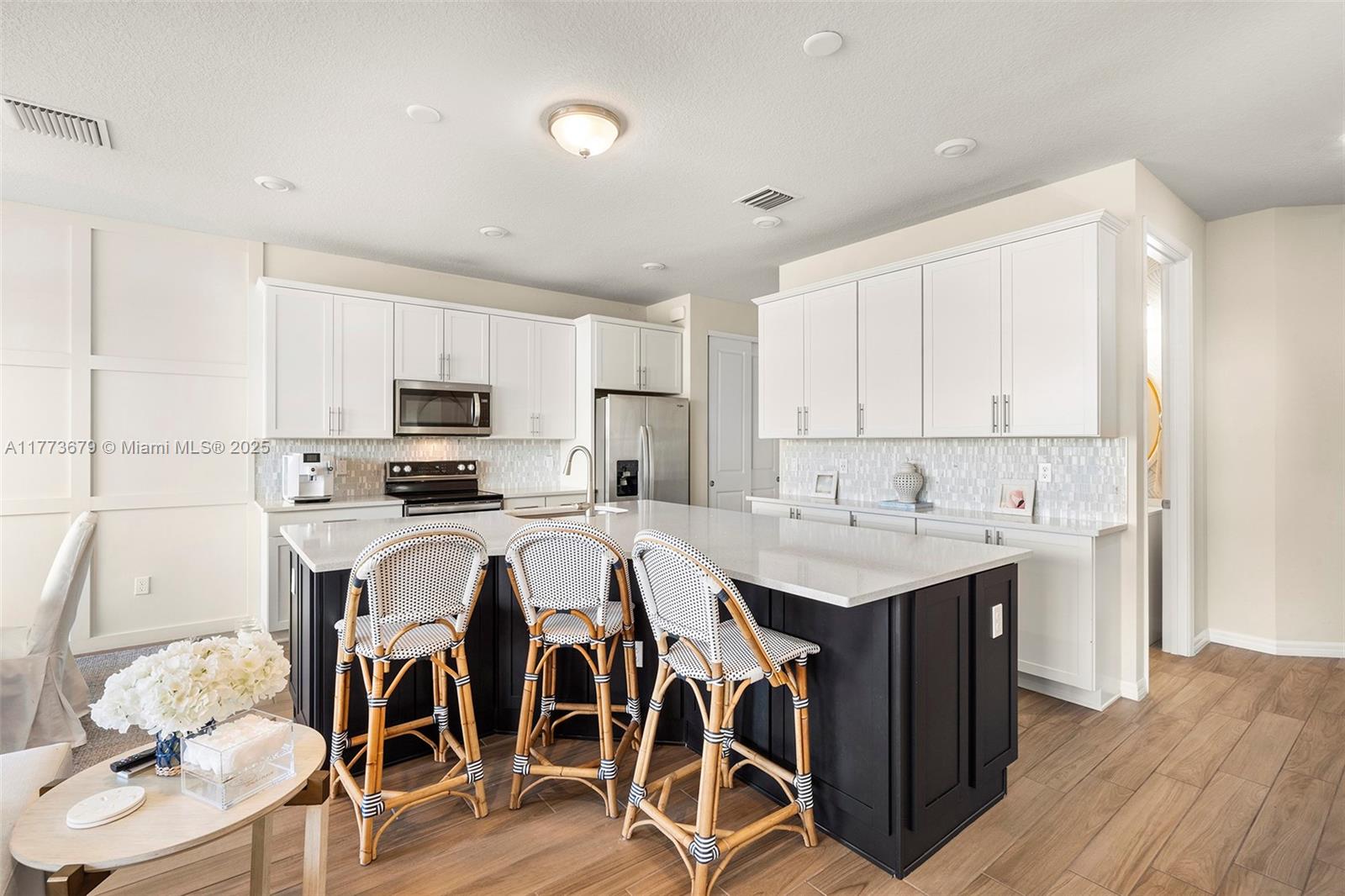 2193 Appleton Cir,Oakland Park, FL 33309