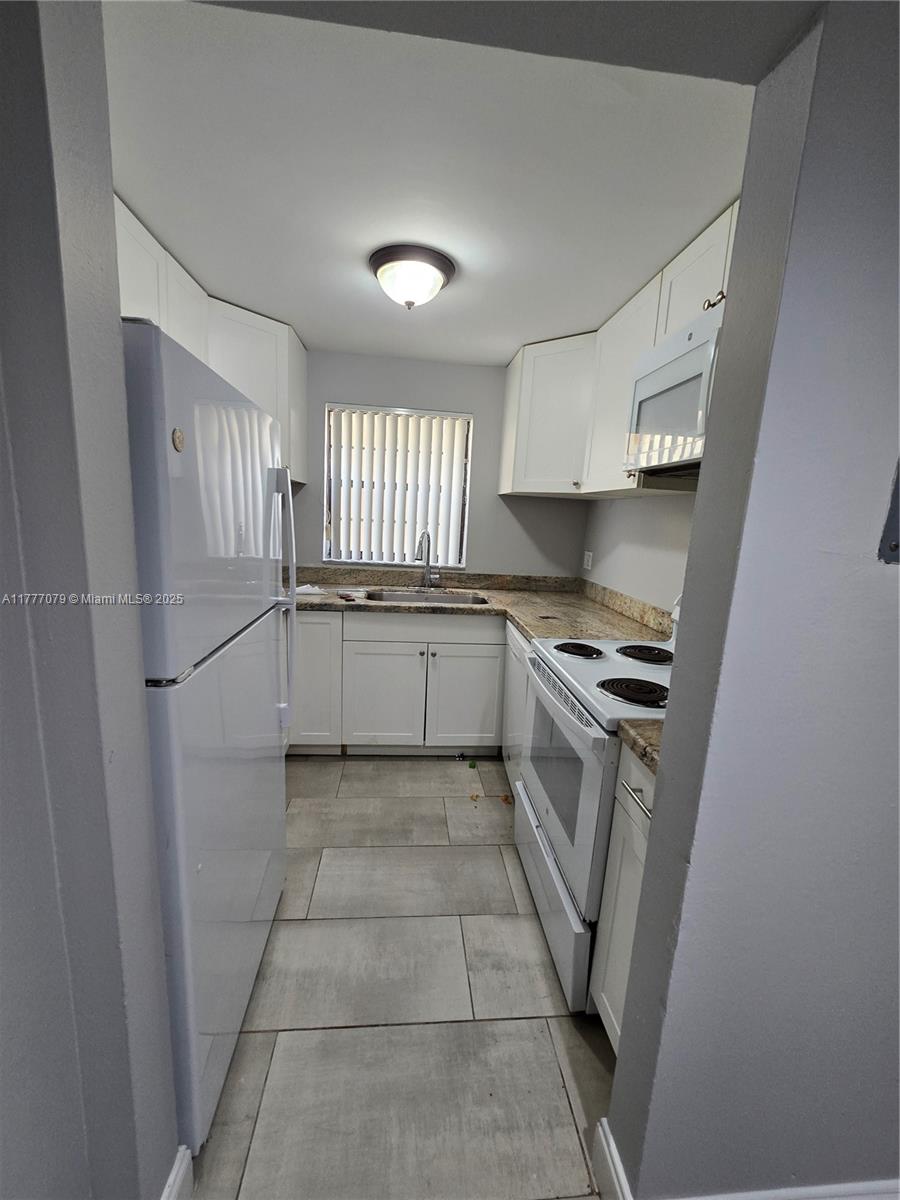 11262 Royal Palm Blvd #11262