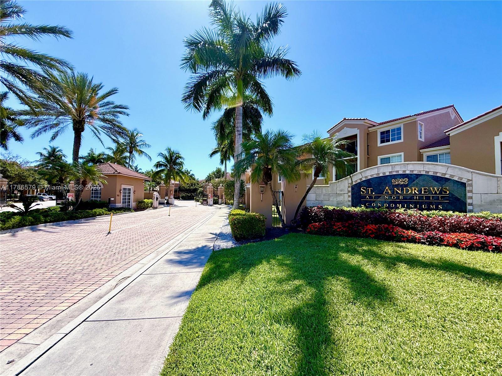 7930 N Nob Hl Rd #102