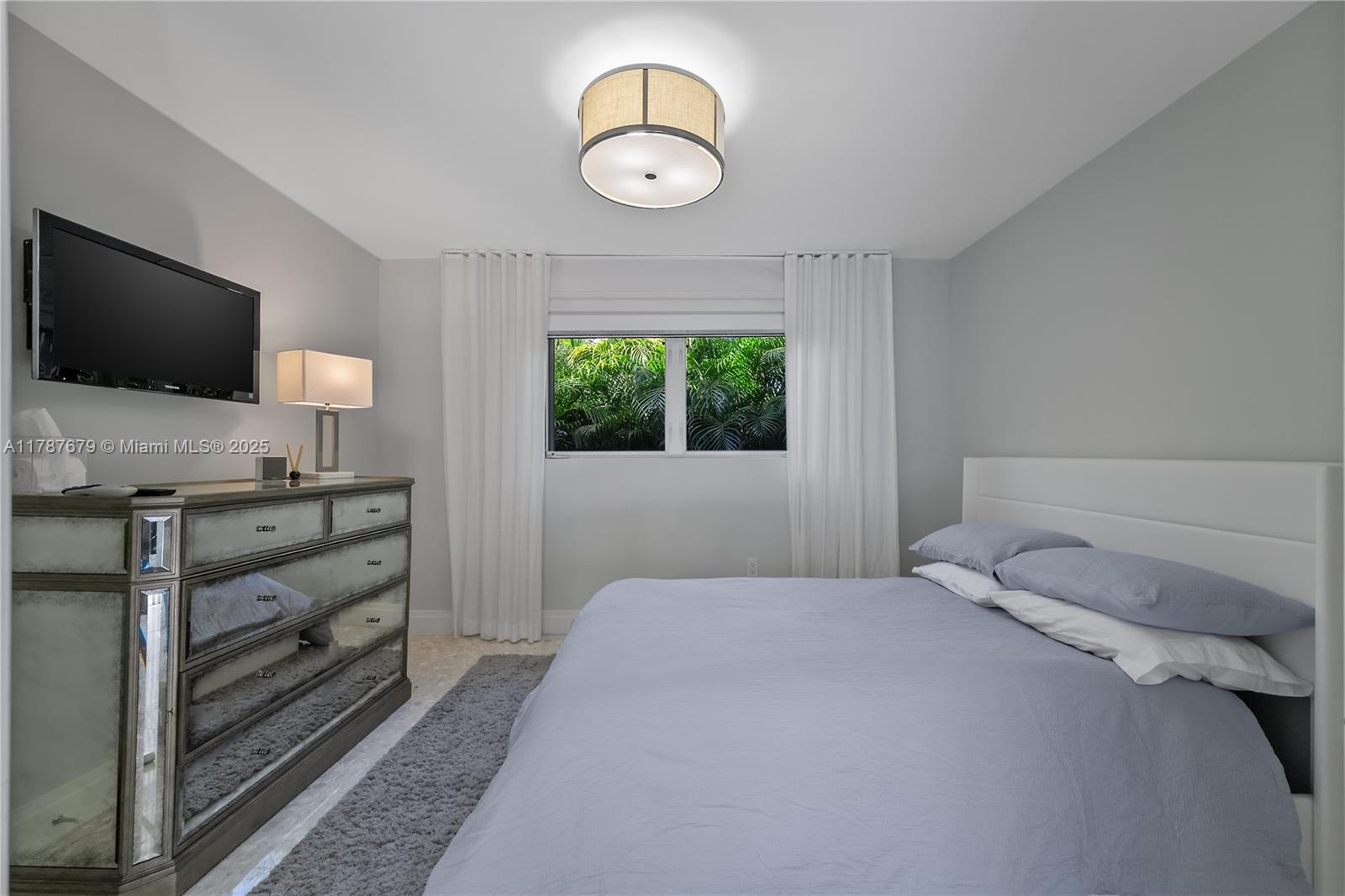 122 E 2nd Ct,Miami Beach, FL 33139