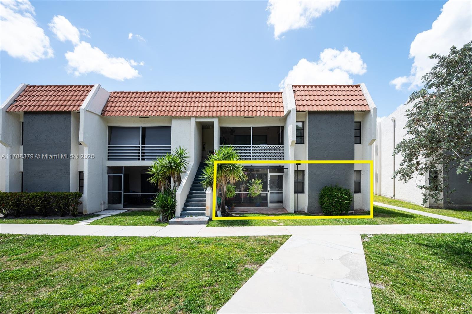3133 Coral Hls Dr #9  (C1)