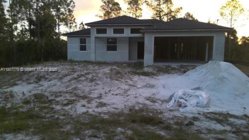 2152 Winnetka Dr Lehigh Acres, FL 33972 2152 Winnetka Dr Lehigh Acres, FL 33972