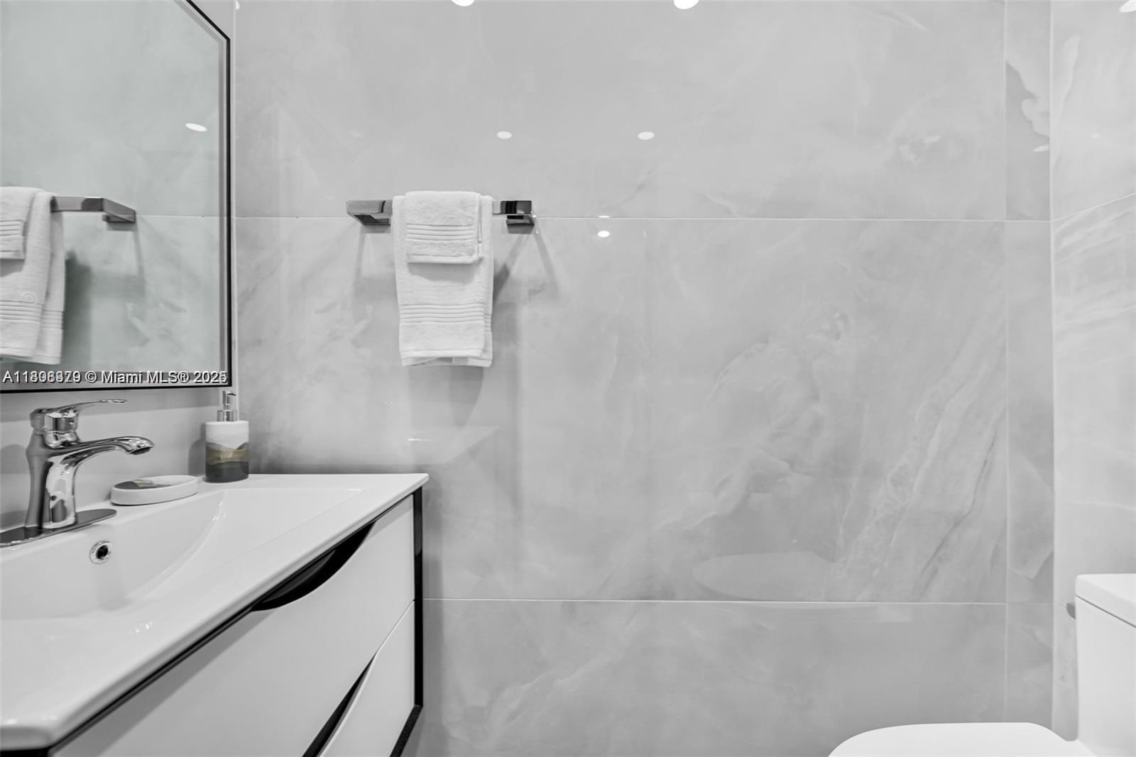 7335 SW 104th St Pinecrest, FL 33156