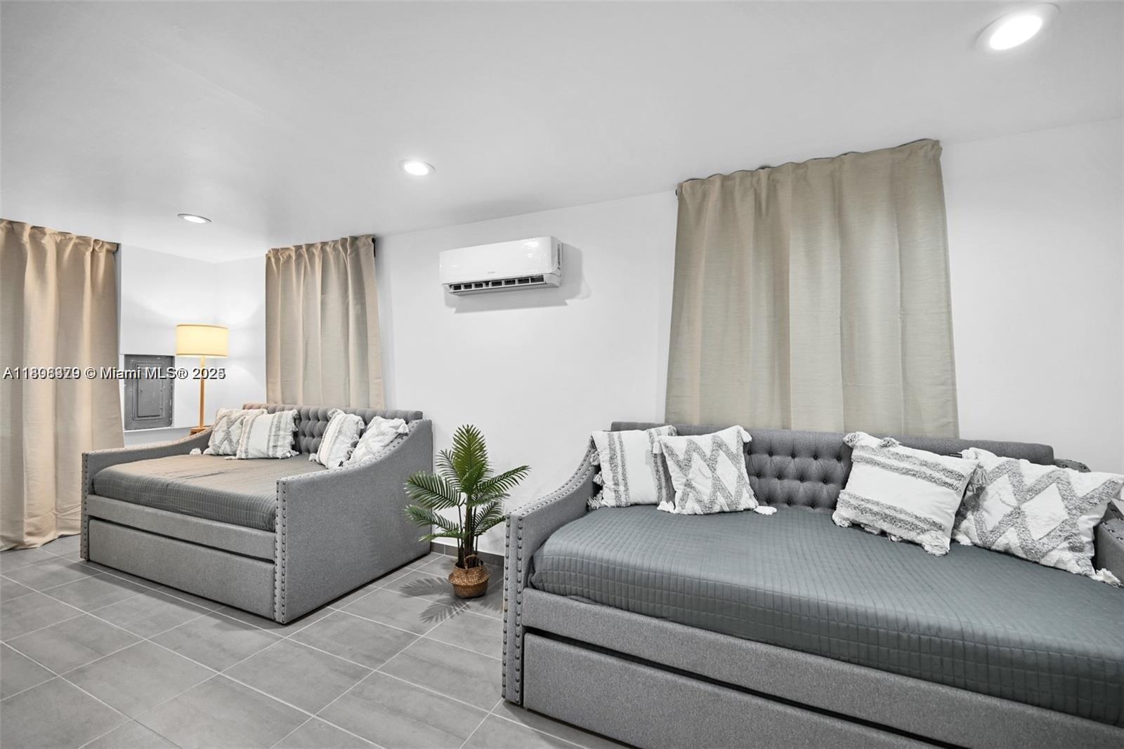 7335 SW 104th St Pinecrest, FL 33156