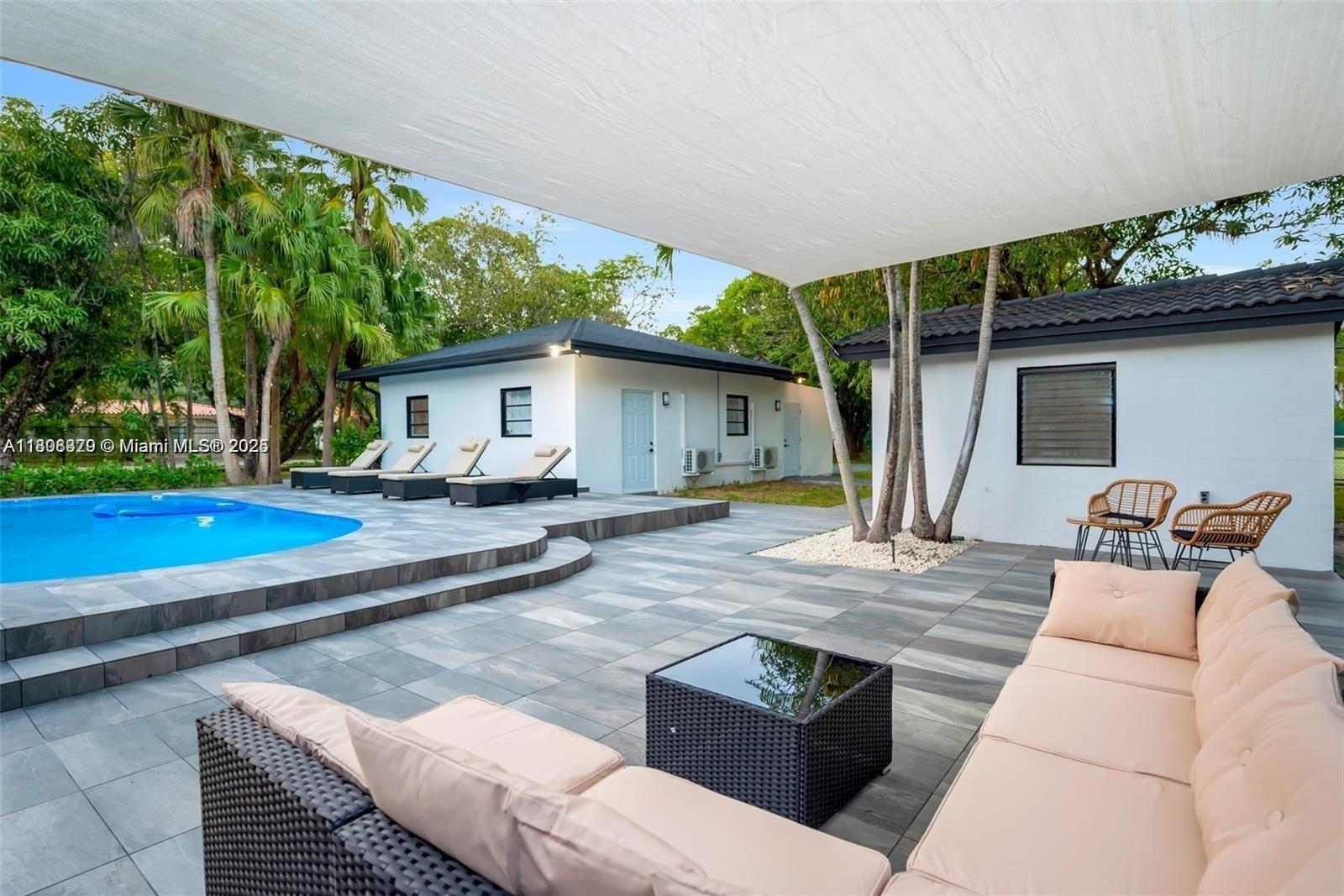 7335 SW 104th St Pinecrest, FL 33156