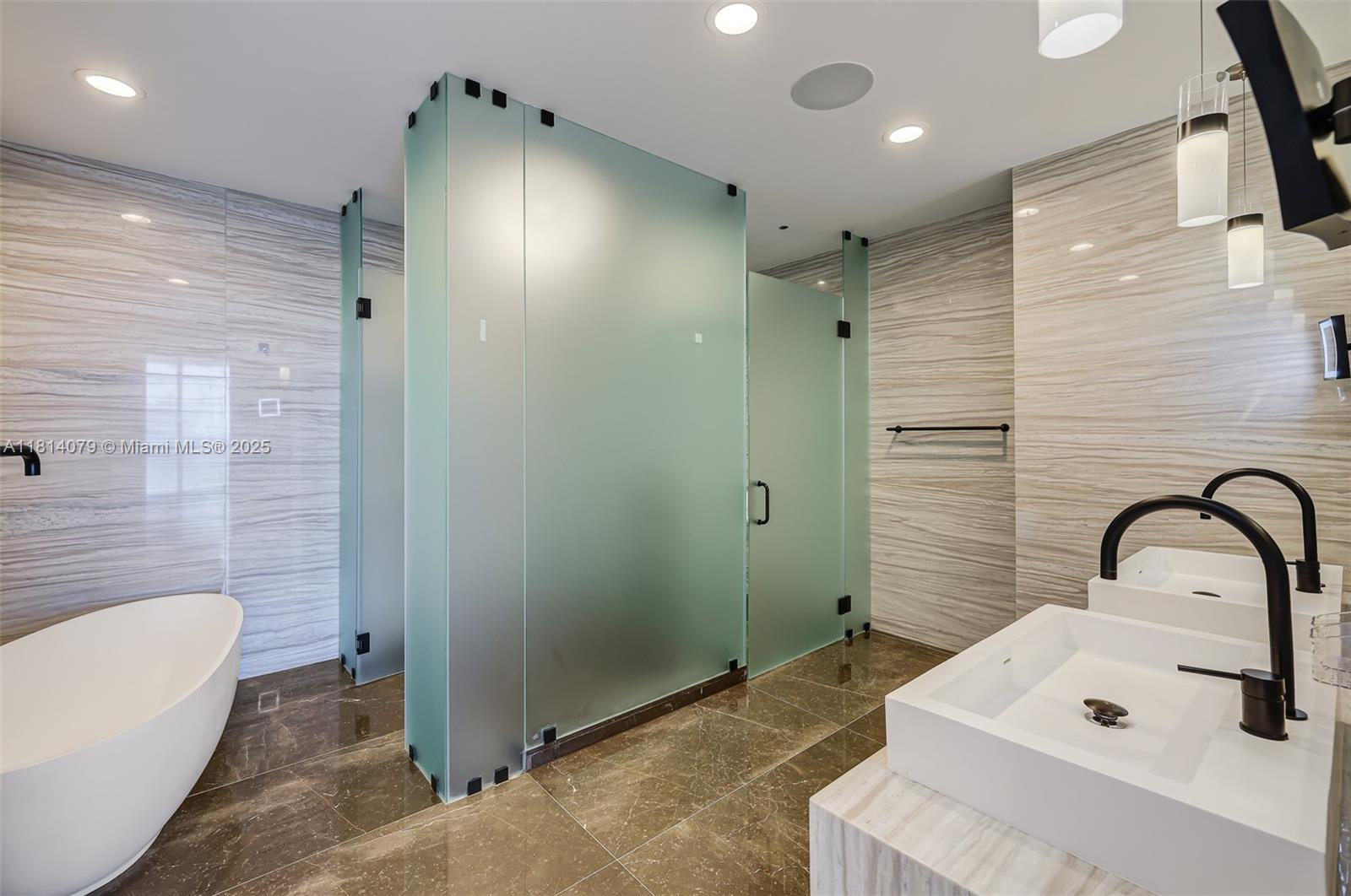 2200 N Ocean Blvd #S1801 Fort Lauderdale, FL 33305